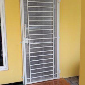 Pintu Double Minimalis Kasa Nyamuk Semarang